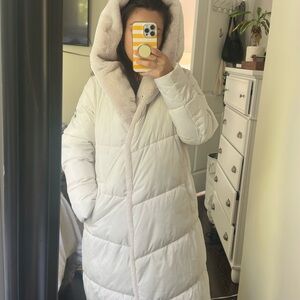 BCBGMaxAzria Off-White Puffer Coat